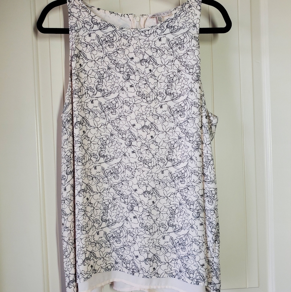 Womens sleeveless blouse ivory XL